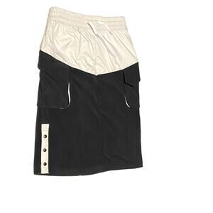 Nike Kids Sport Fleece‎ Skirt Casual Mid Length Girls Small.   NWT